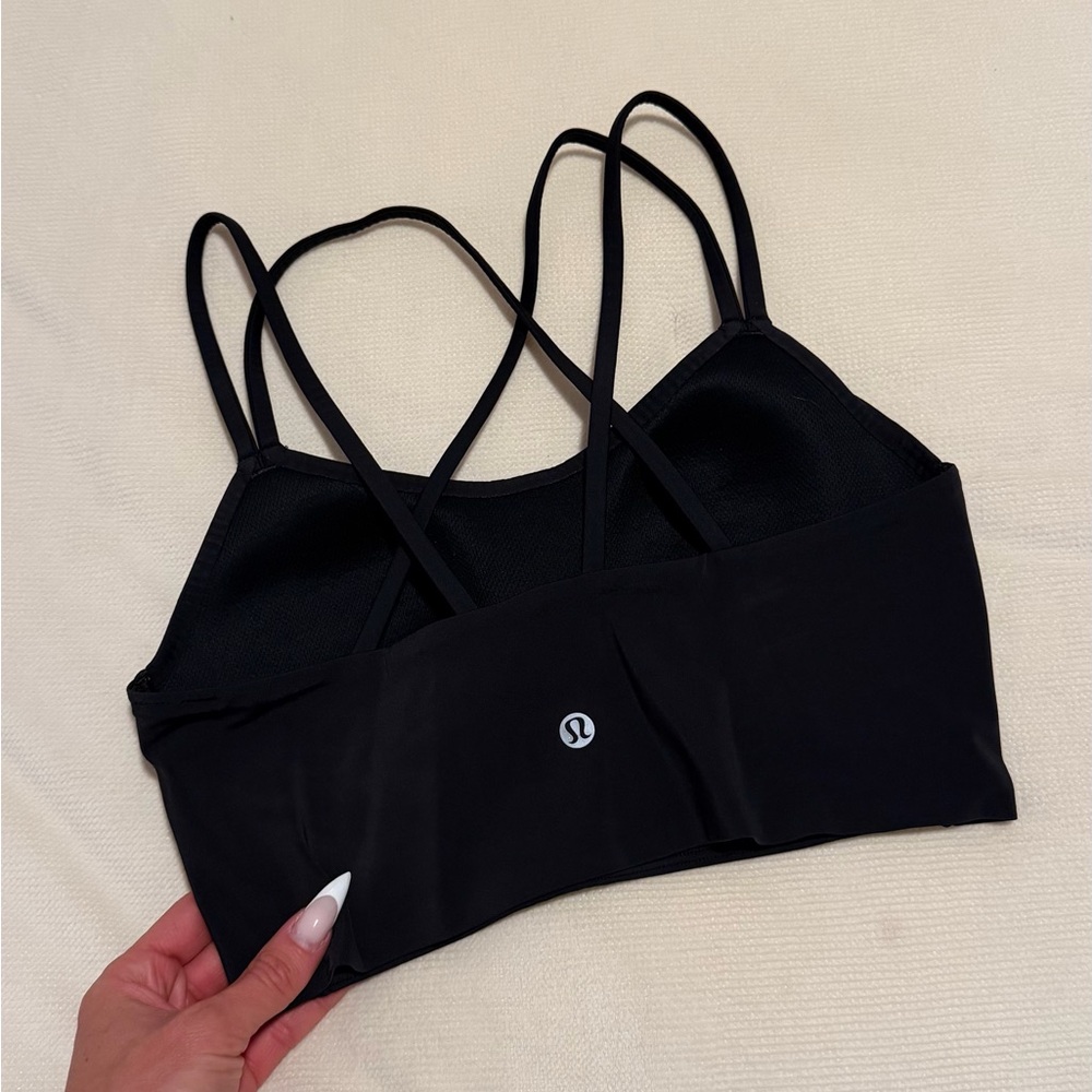 LULULEMON black scrappy bra - Picture 2 of 2